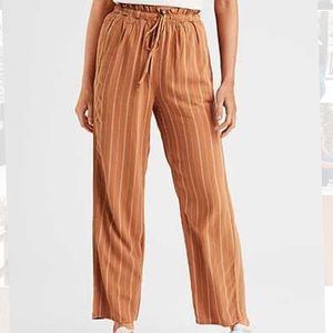 AEO Tan Paperbag Pants Size S